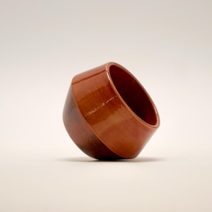 „ENERGY“ Keramik-Kaffeetasse – handgefertigte Keramik – von der Natur inspiriert – kleine, minimalistische, glasierte Espressotasse