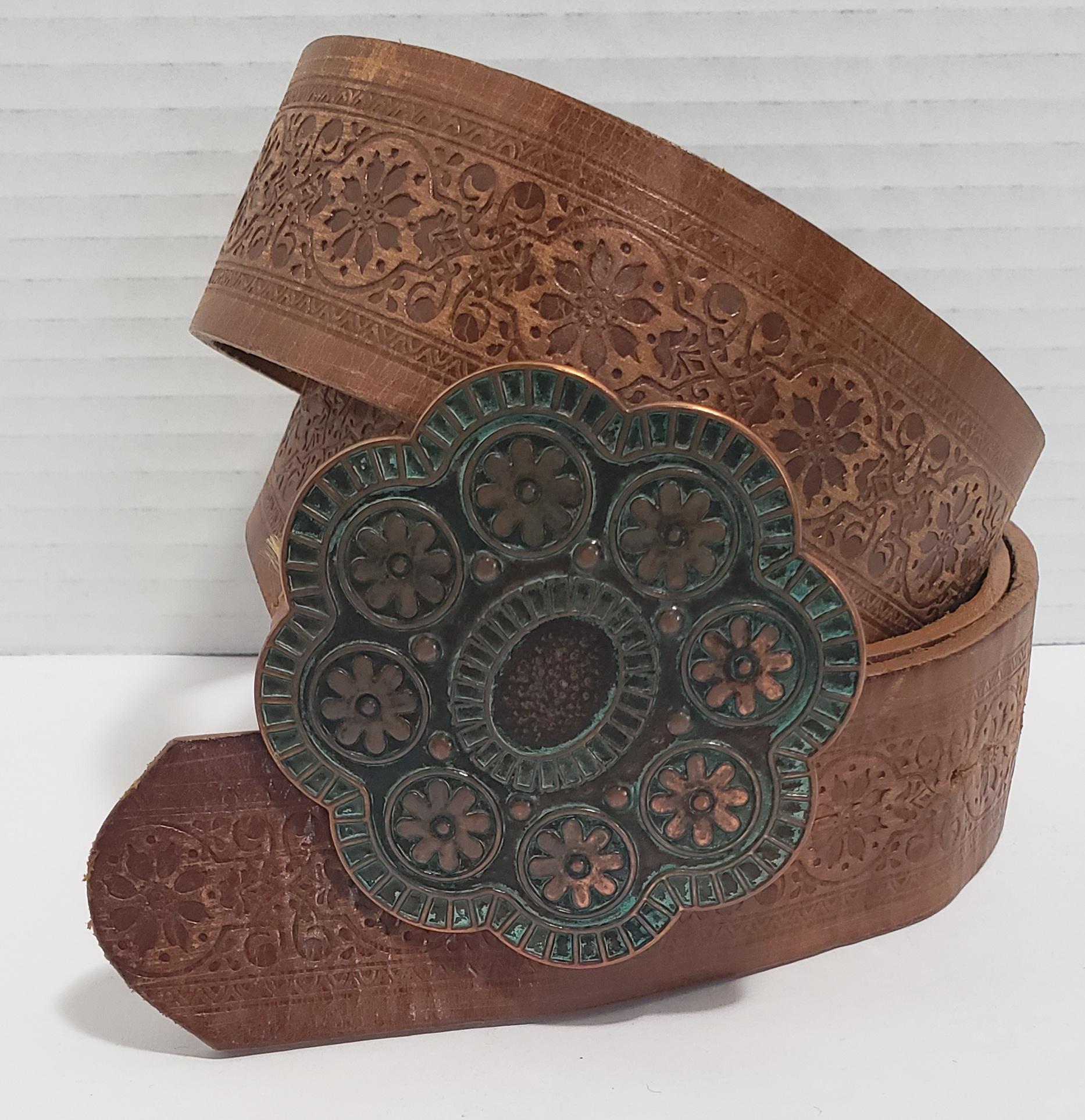 Copper Medallion Belt. NWOT Antique Vintage Corss Copper Patina Buckle Genuine Full  main image 2