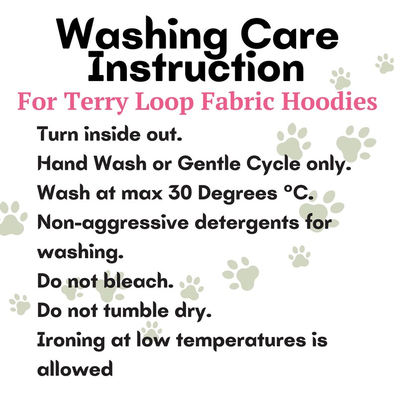 Op de afbeelding: Wasinstructies voor hoodies van terry loop stof. Keer binnenstebuiten, handwas of alleen een zachte cyclus, wassen op maximaal 30 graden Celsius, gebruik niet-agressieve wasmiddelen, niet bleken, niet in de droger drogen, strijken op lage temperatuur is toegestaan.