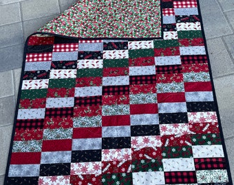 Holiday Strip Quilt from Jelly Roll