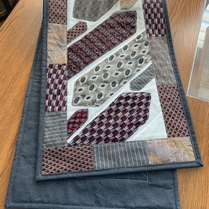 PDF pattern Rectangular 8 Necktie Quilt Table Topper Runner image 3