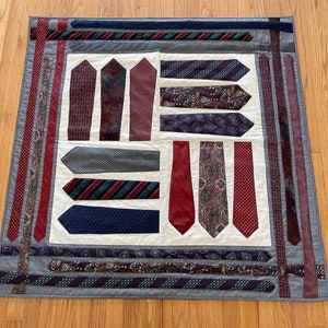 PDF-mönster Stor fyrkantig slips med minnesquilt