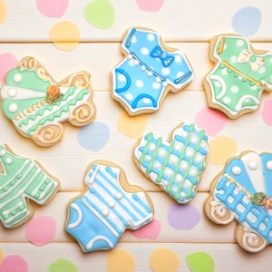 Baby Shower Cookies, Baby Girl Baby Boy Cookies, Homemade Sugar Cookies, Baby Shower Favors, New Mom Gift, Baby Shower Gift