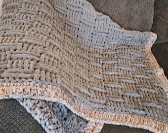 Handmade Chunky Crocheted Throw Blanket: Soft Gray Afghan (48" x 64")