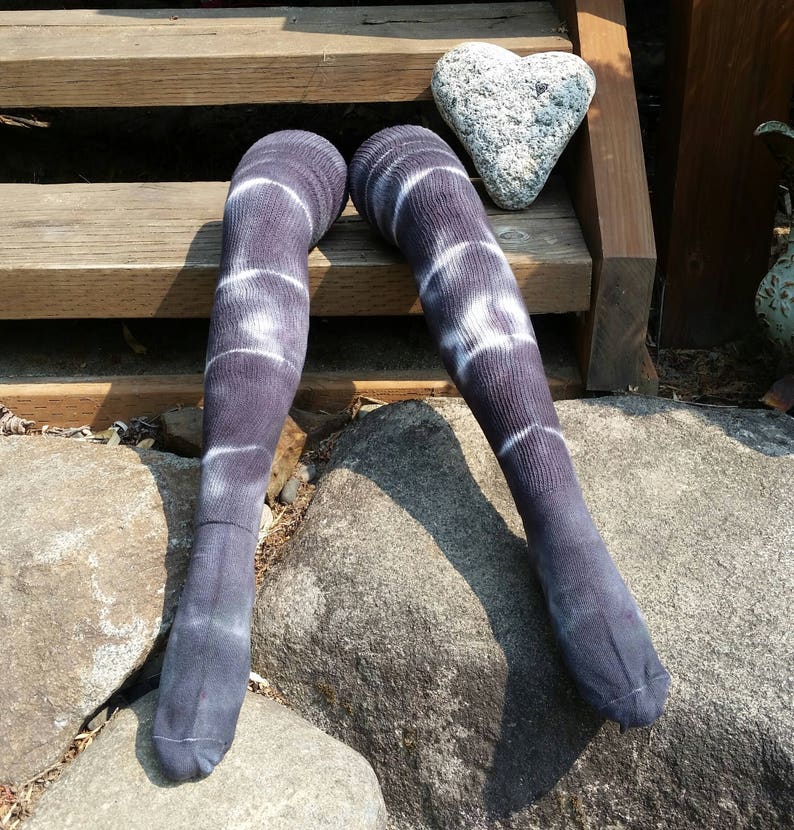 Gray striped tie-dye thigh high socks image 3