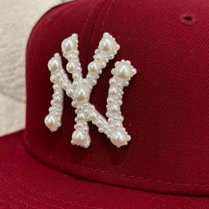 Pearl Jeweled NY logo fitted cap