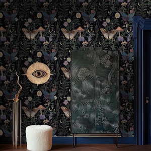 Papier peint papillon mystique, décoration murale botanique foncée, décoration forêt enchantée, art de la nature au clair de lune, thème champignon lunatique