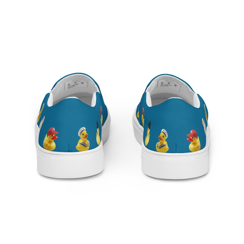 Men’s slip-on canvas shoes