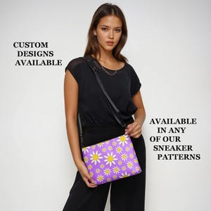 Purple Daisy Crossbody Shoulder Bag Floral Design clutch Vintage Style Purse floral Accessory Summer Tote Retro Look Teen shoulder bag gift