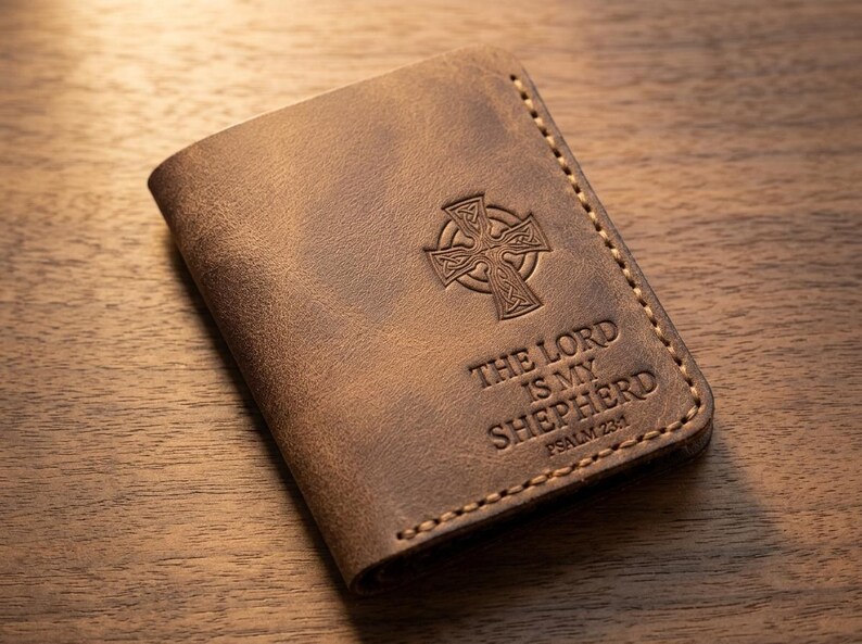 The Lord Is My Shepherd Minimalist Leather Wallet — Christian Gift, Full-Grain Cowhide, Jordan Brown Bild 1
