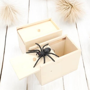 Caja de bromas de araña para niños - Divertido dispositivo de madera con forma de araña - Juguete sorpresa creativo y engañoso - Regalo divertido para el tiempo de juego
