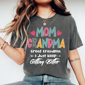 Comfort Colors Mom Grandma Great-Grandma Shirt, Pregnancy Announcement Gift For Grandma Shirt, Mother&#39;s Day Gift For Great Grandma Shirt