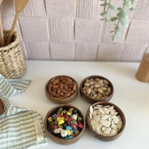 Set of 4 Wooden Bowls / Hornbeam Wood Bowls /Hornbeam Snack Bowls / Carved Wooden Bowls / Handmade Natural Bowls / Serving Bowls /Nuts Bowls