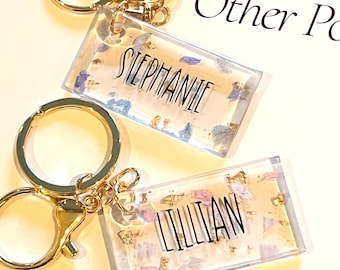 Personalized Resin Keychain: Dried Flower Petal, Gold Foil Floral Keyring