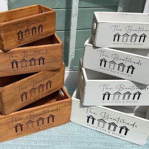 Boatsheds Vintage Style Wooden Crates/Boxes.  Storage & Display, White or Natural Pine