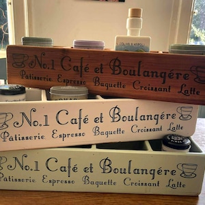 Vintage Style Pine Wood Planter Box: Kitchen Herb Garden Decor