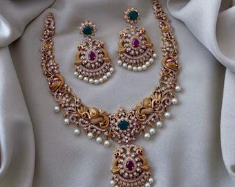 Conjunto de collar de pavo real Haram / Joyería de templo de oro mate con rubí y esmeralda / Collar nupcial del sur de la India
