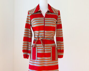 Gryffindor Harry Potter Dress / Halloween Costume - Size Small / M - Red Gold Yellow Gray Stripe Vintage Retro Long Sleeve Dress