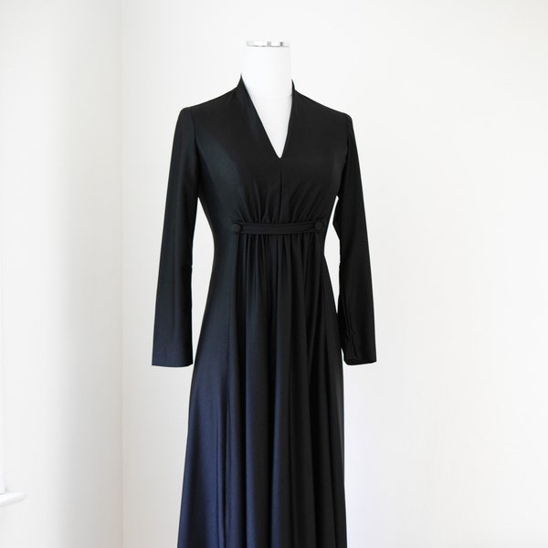 Robe de soirée noire à manches longues - Jupe pleine longueur au sol Taille Empire Col en V - Taille femme XS / Petit | 2 / 4