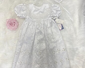 NOS Baby Girl Christening Gown Set - 2 Piece Baptism Dress with Bonnet | Beaded Lace Embroidery Formal Dress | Size Medium