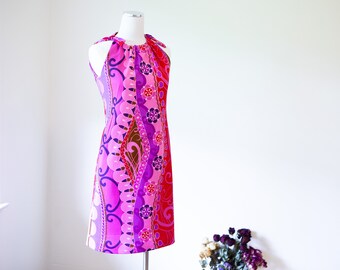 Mod Pink Shift Dress Size Small - Knee Length Sleeveless Retro Fashion- Pink Purple Red Brown Navy Blue - Abstract Paisley Girly Pattern