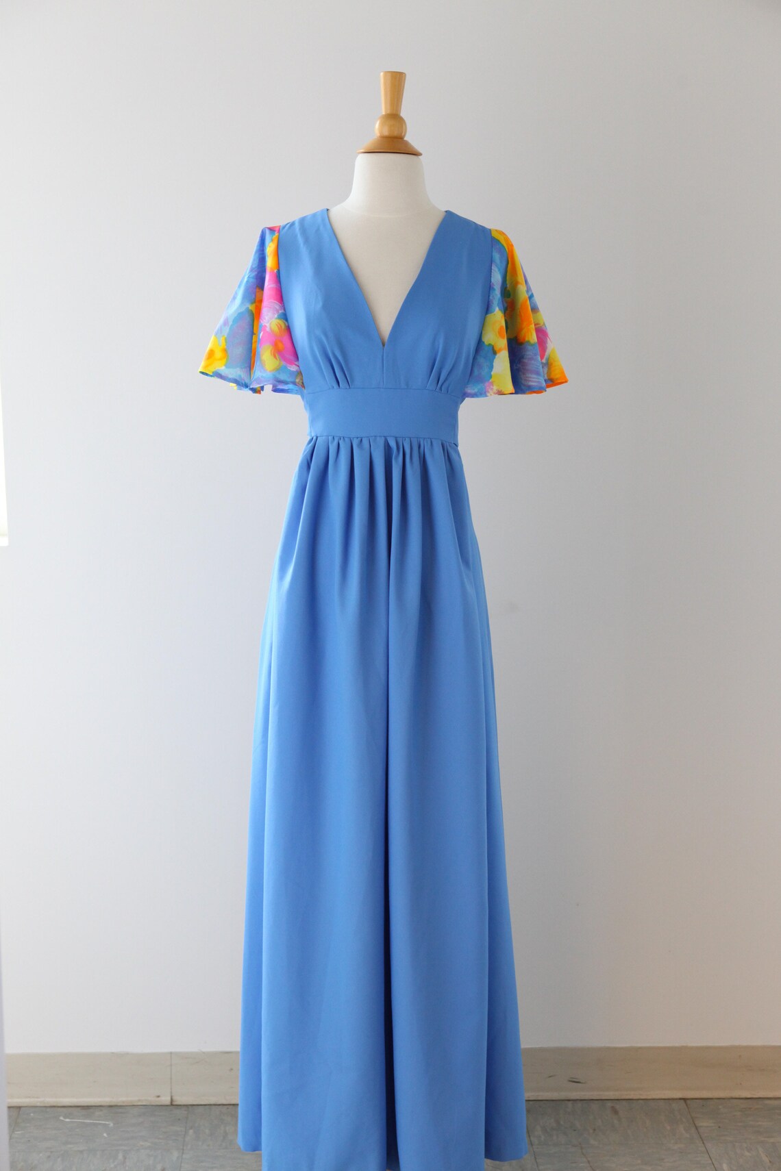 yellow silk dress Everleigh Soft Satin Midi Women's Formal Dresses BILLY CLOTHING Color:Pale Blue & White
