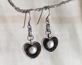 Artisan Signed "ISRAEL 925" Freshwater Pearl Heart Dangle Sterling Silver Earrings - Pierced Hook - Designer Stamp - Black Oxide Patina