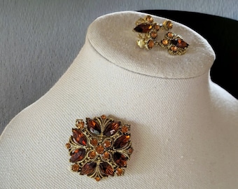 Conjunto de broche y pendientes vintage de cerveza de raíz con diamantes de imitación de los años 50