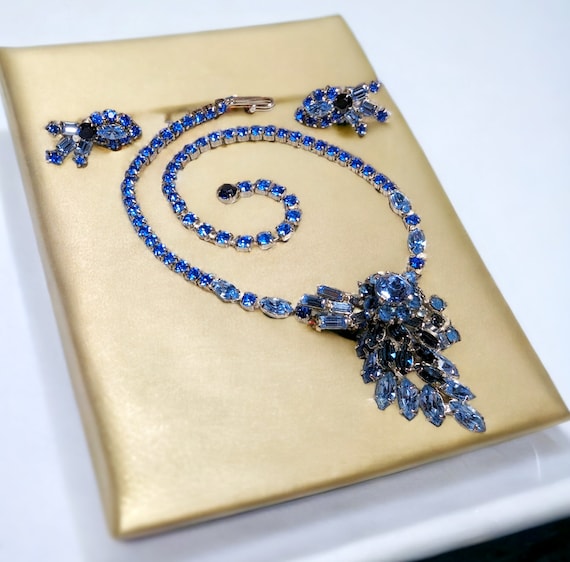 OUTSTANDING Shades of Blue Tiered Crystal Rhinest… - image 9