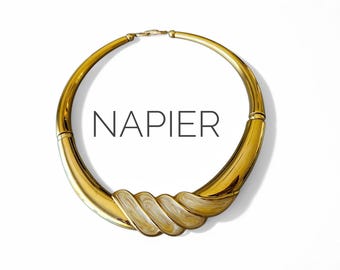 80s Napier Vergoldete Kragenkette: Marmorierter Statement Schmuck