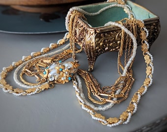 Vintage Miriam Haskell Multi-strand Necklace: Baroque Pearl