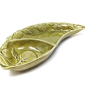 MCM Vintage Belmar of Calif. Avocado Green Glaze Divided Serving Dish - Tomato/Vine Patteern - Salsa Chip Serveware 1950s