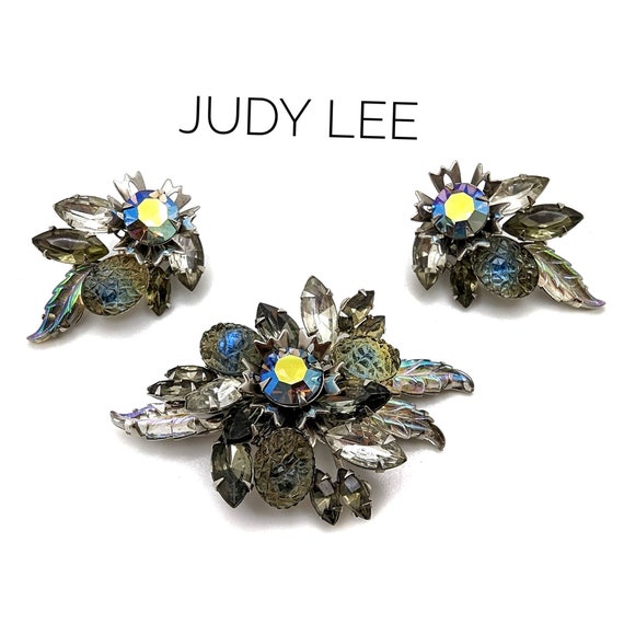 STUNNING 50s JUDY LEE Brooch & Earring Demi Parur… - image 8