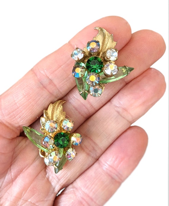 Exquisite 50s Unsigned Green AB Swarovski Crystal… - image 5