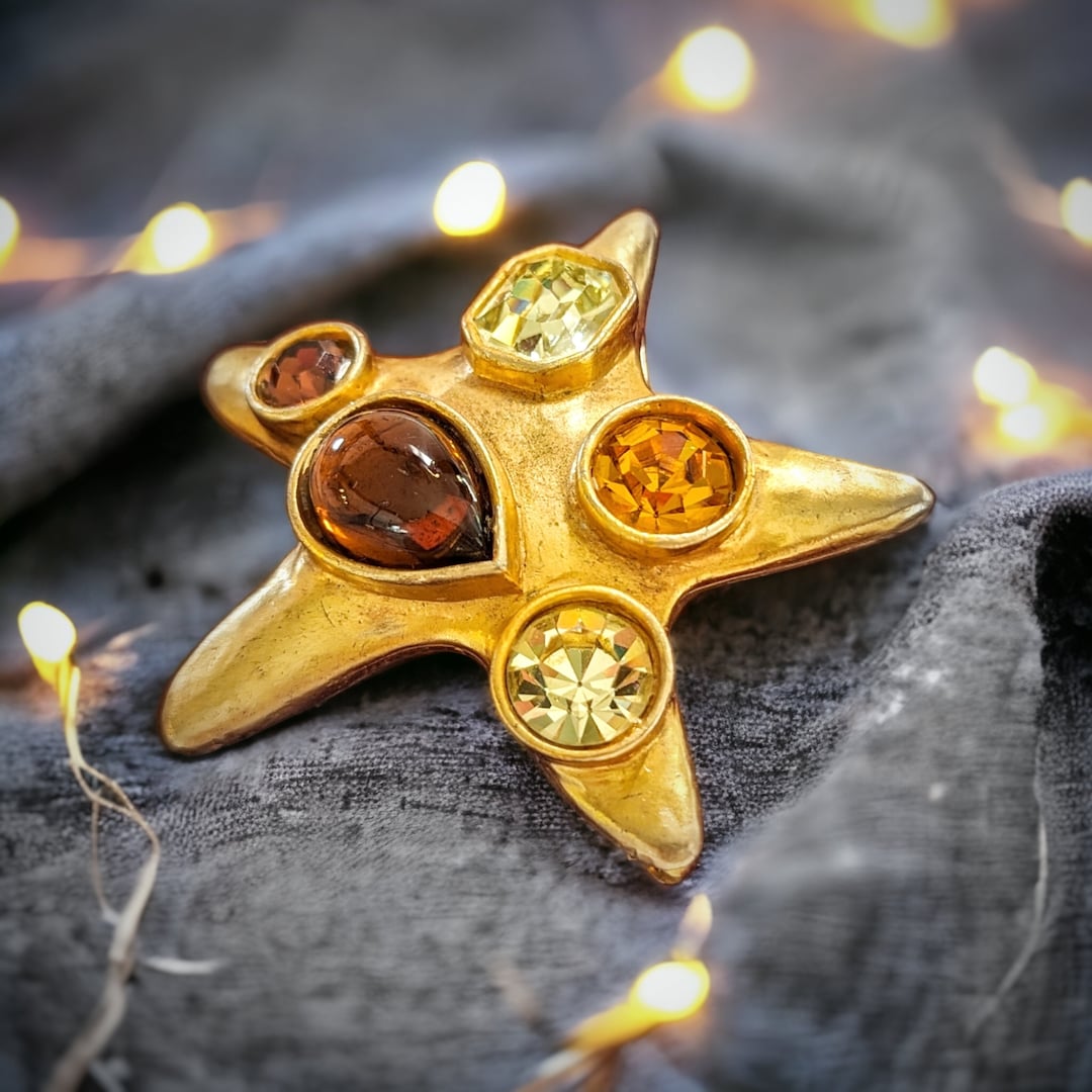 Broche Vintage Chloris Années 80 - Forme Branche De Gui, Métal Doré, Très Bon état