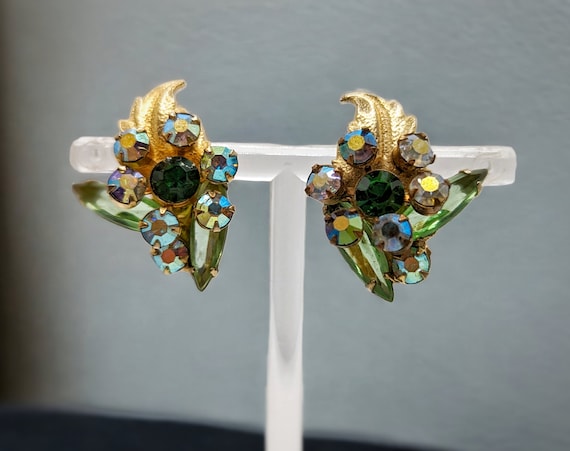 Exquisite 50s Unsigned Green AB Swarovski Crystal… - image 2