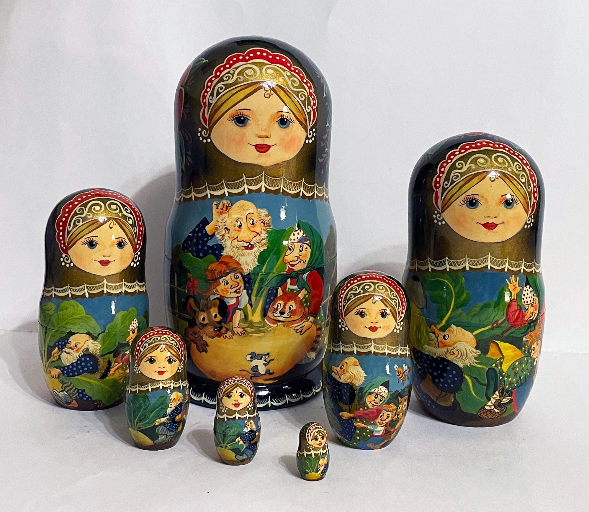 ロシアのマトリョシカ 7個　クリスマス 送料無料】ロシア 人形 マトリョーシカ クリスマス 7個組セット