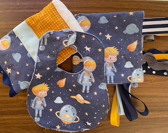 NEW…Astronaut Minky Baby/Toddler Bib, Lovey and Burp Cloth Set