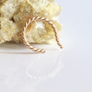 Gold Twist Ear Cuff, Cartilage Cuff, 14k Gold Filled Ear Cuff, No Piercing Earrings, Clip on, Wrap Around Earring, Earring Stack, Gift