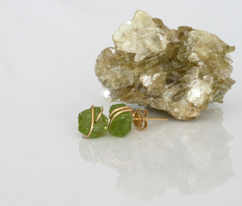 Raw Peridot Stud Earrings, Green Stud Earrings, Raw Gemstone Studs, August Birthstone, Birthstone Jewelry, Gift for Her image 4