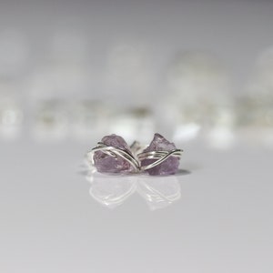 Raw Pink Amethyst Stud Earrings, Minimalist Earrings, Pink Crystal Earrings, February Birthstone, Birthday Gift, Sterling Silver, 14k Gold F zdjęcie 4