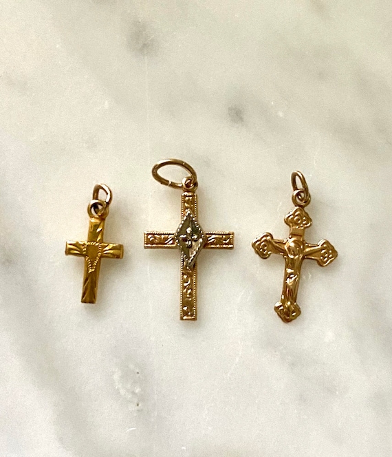 Vintage 14kt Solid Yellow Gold Cross Pendant/Charm