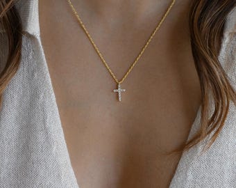 Collar de cruz de oro de 14k, collar de cruz, regalos cristianos, collar minimalista, collar de bautismo, regalo de Navidad, regalo de Hallowen, regalo de mujer