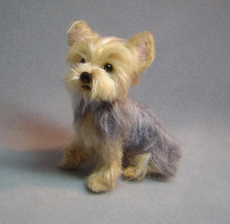 Yorkshire Terrier custom pet Portrait needle felted dog sculpture memorial miniature made to order Yorkie Bild 2