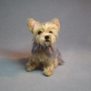 Yorkshire Terrier custom pet Portrait needle felted dog sculpture memorial miniature made to order Yorkie Bild 3