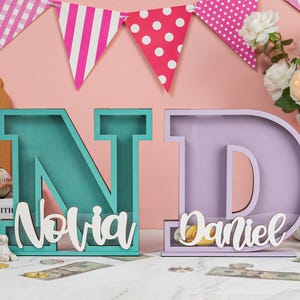 Cofrinho personalizado, cofrinho com letras personalizadas, cofrinho de madeira, cofrinho inicial, cofrinho com letras do alfabeto de madeira, presentes de aniversário personalizados para bebês