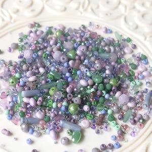 Vintage Hydrangea Bead Mix: Purple, Green Glass Seed Beads (2-8mm
