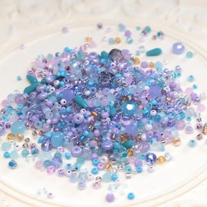 Sopa de cuentas de color púrpura y azul: cuentas de vidrio para hacer joyas
