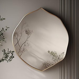 Specchio da parete asimmetrico con bordo smerlato / Specchio dalla forma irregolare organica / Decorazione per ingresso, bagno e camera da letto