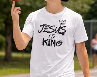 Camiseta unisex Jesús es Rey: Softstyle Christian Apparel